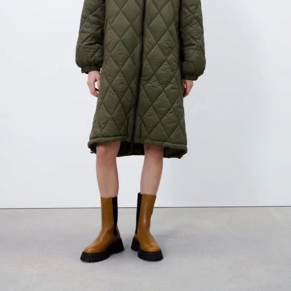 Zara woman light brown leather lug sole ankle boots NWT size 9 - Picture 10 of 11